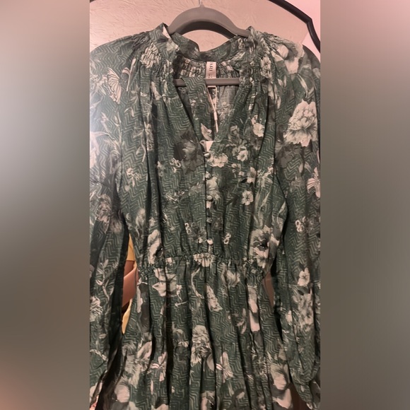 Kivari green long sleeve dress - Picture 4 of 4